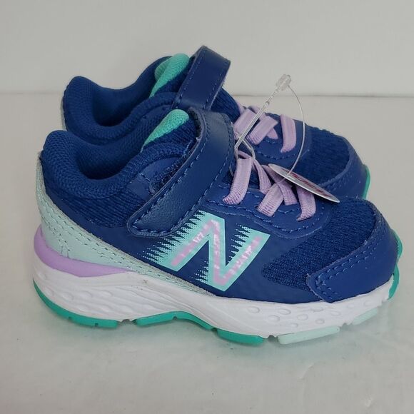 New Balance 680 V6 shoes - Picture 1 of 8
